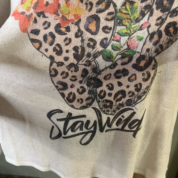 Stay Wild Graphic Tee with Leopard Print cactus - Picture 4 of 6